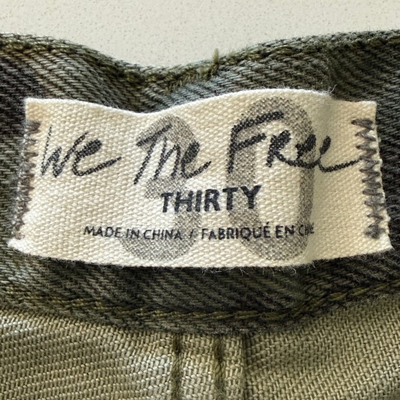 We The Free Free People Camo Distressed Jean Shorts | Size 30 - Picture 2 of 11